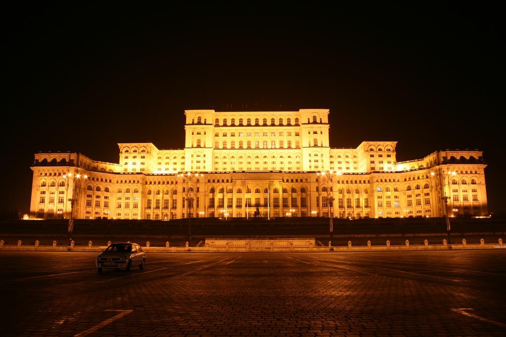 Apartment Parlament Fancy *